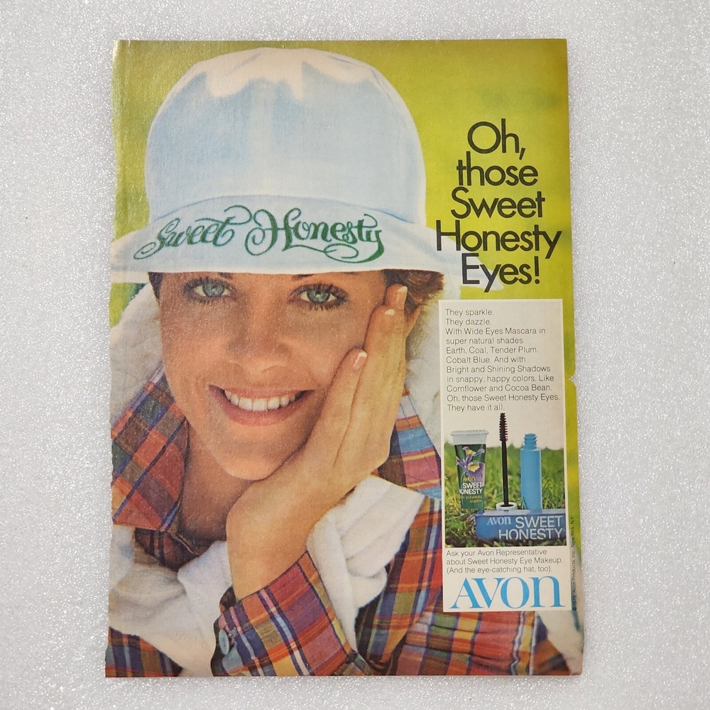 Vintage 1970s Avon Sweet Honesty Mascara Print Ad 8x10 Original Paper Clipping